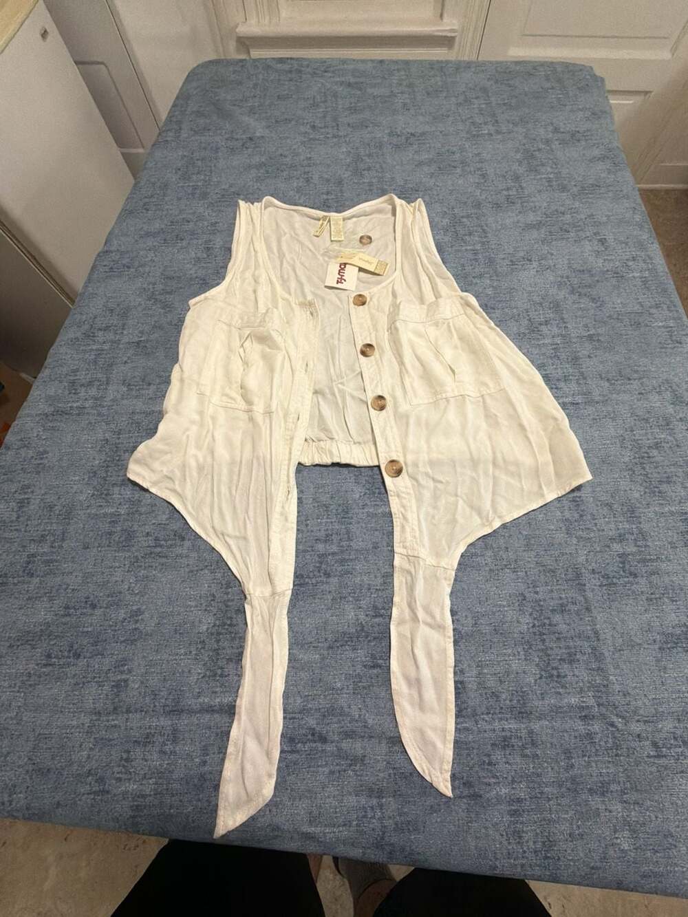 Japna White Sleeveless Tie Front Button Down Vest Top Size L